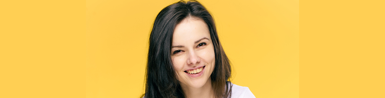 Say goodbye to yellow teeth with these tips 